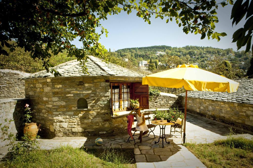 Archontiko Stathopoulou Hotell Ayios Yeoryios Nileias Rum bild